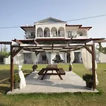 Zephyros Resort 2 Appartement *
