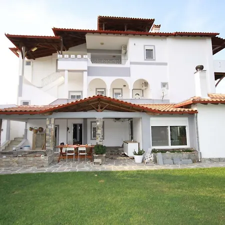 Apartment Zephyros Family 2 Ormos Panagias