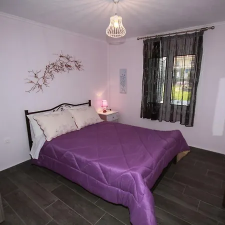 Apartment Zephyros Family 2 *