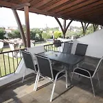 Апартаменты Zephyros Resort 2