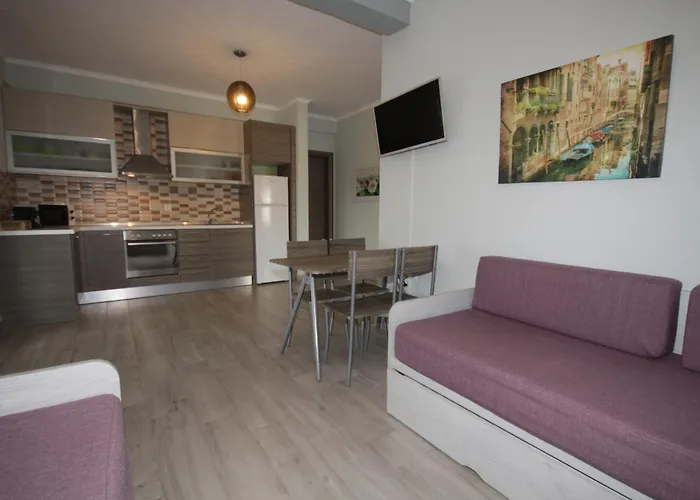 Lägenhet Zephyros Resort 2