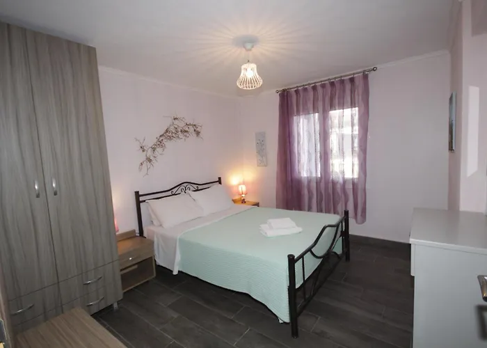 Lägenhet Zephyros Resort 2